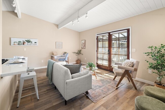 property at 221 Bath St