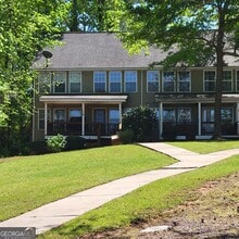 505 Old Phoenix Rd NE in Eatonton, GA - Foto de edificio - Building Photo