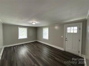121 Patrick St in Gastonia, NC - Building Photo - Building Photo