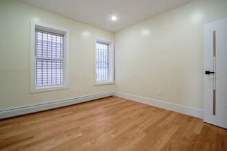 2321 John F. Kennedy Blvd in Jersey City, NJ - Building Photo - Building Photo