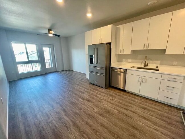 property at 91-3641-3641 Iwikuamoo St