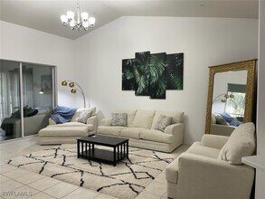 11620 Navarro Way in Ft. Myers, FL - Building Photo - Building Photo