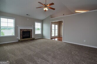 3896 Pine Village Pl in Loganville, GA - Building Photo - Building Photo