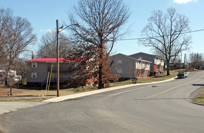 1830 Blazer Blvd in Ashland, KY - Building Photo - Building Photo