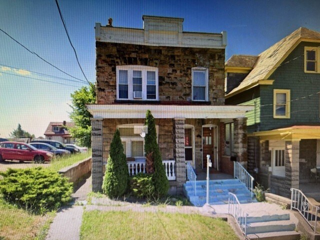 418 Cathedral Ave in Pittsburgh, PA - Foto de edificio