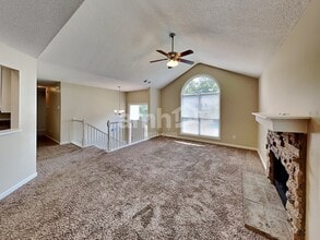 1021 Whispering Woods Dr in Canton, GA - Building Photo - Building Photo