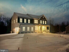 204 Truslow Rdg Ct in Fredericksburg, VA - Building Photo - Building Photo