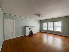 1910 Myrtle Ave in Mobile, AL - Building Photo - Building Photo