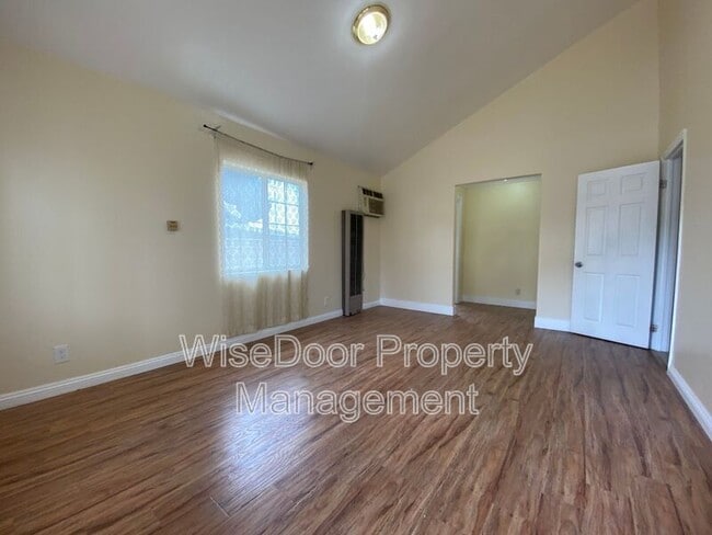 123 Albert St in La Puente, CA - Building Photo - Building Photo