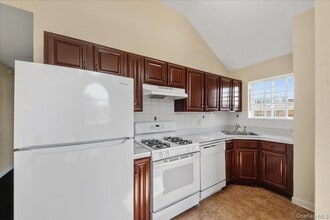 2948 Wickham Ave in Bronx, NY - Building Photo - Building Photo