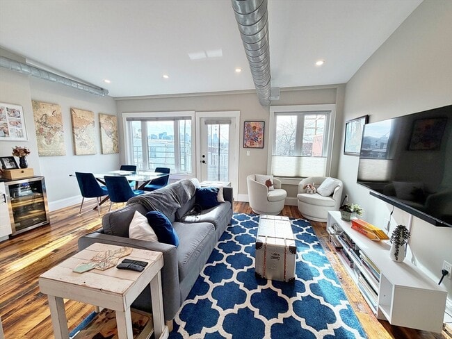 63 Marion St in Boston, MA - Building Photo - Building Photo