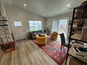 2632 Avelar Ct in Mckinleyville, CA - Foto de edificio - Building Photo