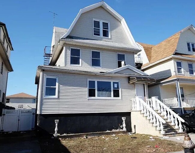 property at 519 Beach 66th St