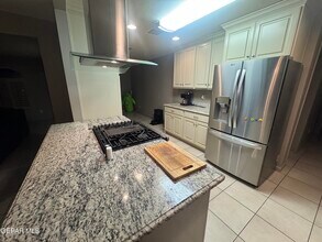 6437 Dawn Dr in El Paso, TX - Building Photo - Building Photo
