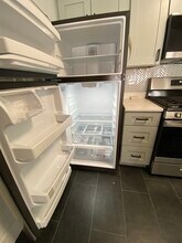 1455 W Fullerton Ave in Chicago, IL - Building Photo - Building Photo