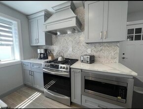 15 N New Haven Ave in Ventnor City, NJ - Building Photo - Building Photo