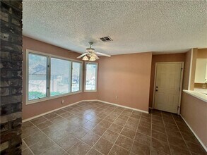 8 Teresa Dr in Bella Vista, AR - Building Photo - Building Photo