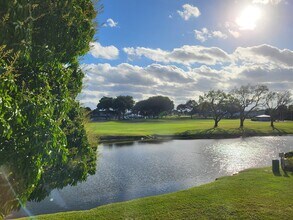 129 Piedmont C, Unit Kings Point in Delray Beach, FL - Building Photo - Building Photo