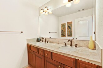 3312 Clay St, Unit 3312 Clay in Newport Beach, CA - Building Photo - Building Photo