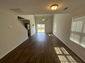 424 Keeble Dr in Columbia, SC - Building Photo - Building Photo