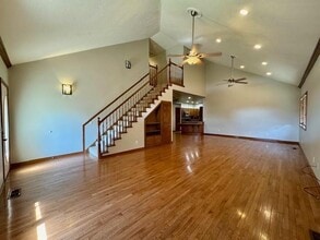 100 Ravenwood Blvd in Siloam Springs, AR - Building Photo - Building Photo