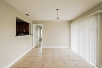 441 Spike Ct in Poinciana, FL - Building Photo - Building Photo