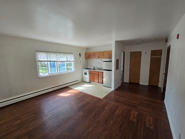 6166 S Packard Ave in Cudahy, WI - Building Photo - Building Photo