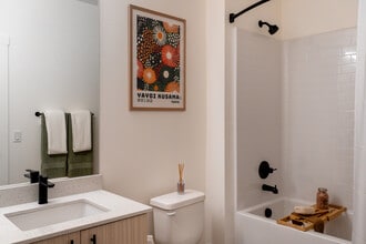 The Wes in Gresham, OR - Building Photo - Interior Photo