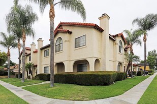 4221-4227 Green Ave in Los Alamitos, CA - Building Photo