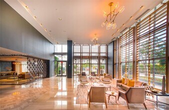 3470 E Coast Ave, Unit h2001 in Miami, FL - Building Photo - Building Photo