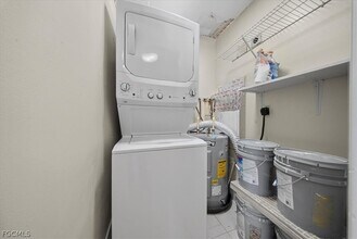 5826 Algiers St in Ft. Myers, FL - Building Photo - Building Photo