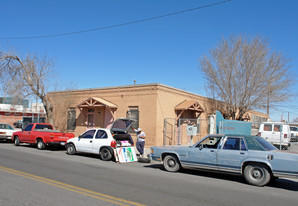 812 Oregon St Apartments