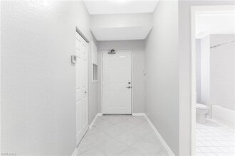4635 Saint Croix Ln, Unit 1215 in Naples, FL - Building Photo - Building Photo