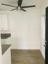 1242 Cedar Ave in Long Beach, CA - Building Photo - Building Photo