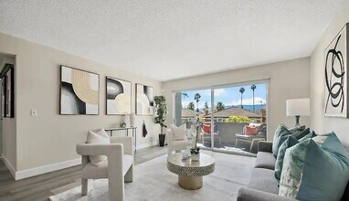 1458 Hudson St in Redwood City, CA - Building Photo - Building Photo