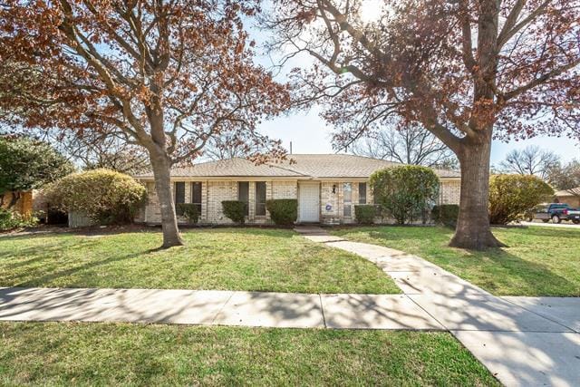 property at 2732 Parkhaven Dr