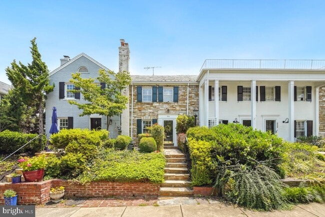 property at 912 S St Asaph St