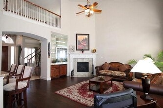 9128 Oleander Way in Irving, TX - Building Photo - Building Photo