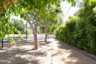 4421 E Earll Dr in Phoenix, AZ - Building Photo - Building Photo