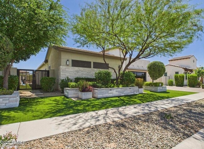 4571 S Pinaleno Dr in Chandler, AZ - Building Photo - Building Photo