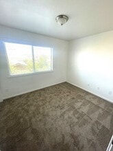 500 S Oakley Ave in Santa Maria, CA - Building Photo - Building Photo