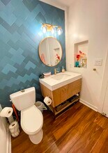 889 Date St, Unit 103 in San Diego, CA - Foto de edificio - Building Photo