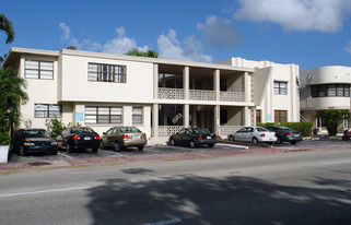 9040 Collins Ave Apartments