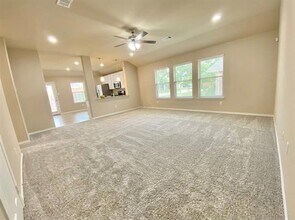 421 Goldstone Ln in Fort Worth, TX - Building Photo - Building Photo