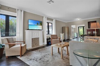 311 Fluvia Ave in Coral Gables, FL - Building Photo - Building Photo