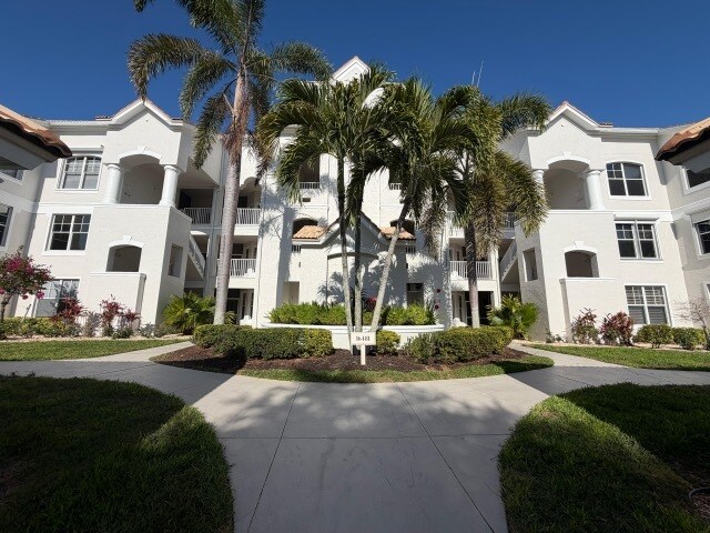 16481 Millstone Cir in Ft. Myers, FL - Foto de edificio - Building Photo