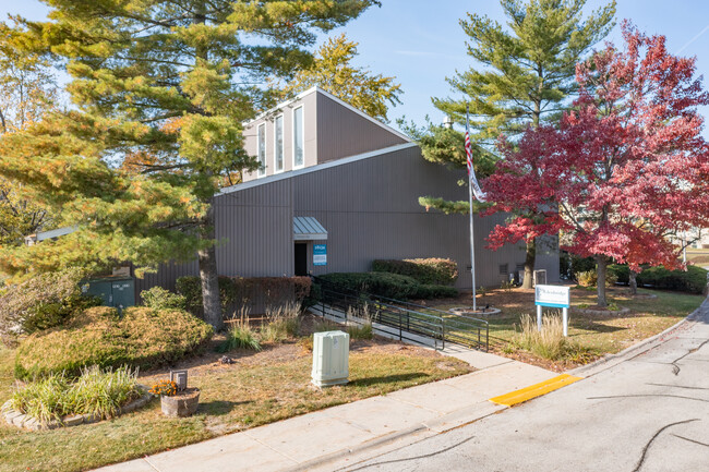 Edenbridge Apartments in Tinley Park, IL - Building Photo - Building Photo