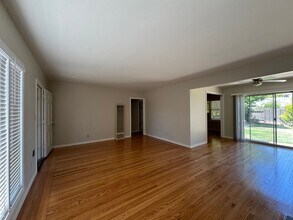 4710 23rd St in Sacramento, CA - Building Photo - Building Photo