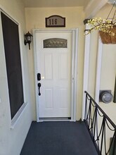 116 S Kenmore Ave in Los Angeles, CA - Building Photo - Building Photo