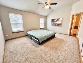 448 Irish Ln in Yukon, OK - Building Photo - Building Photo